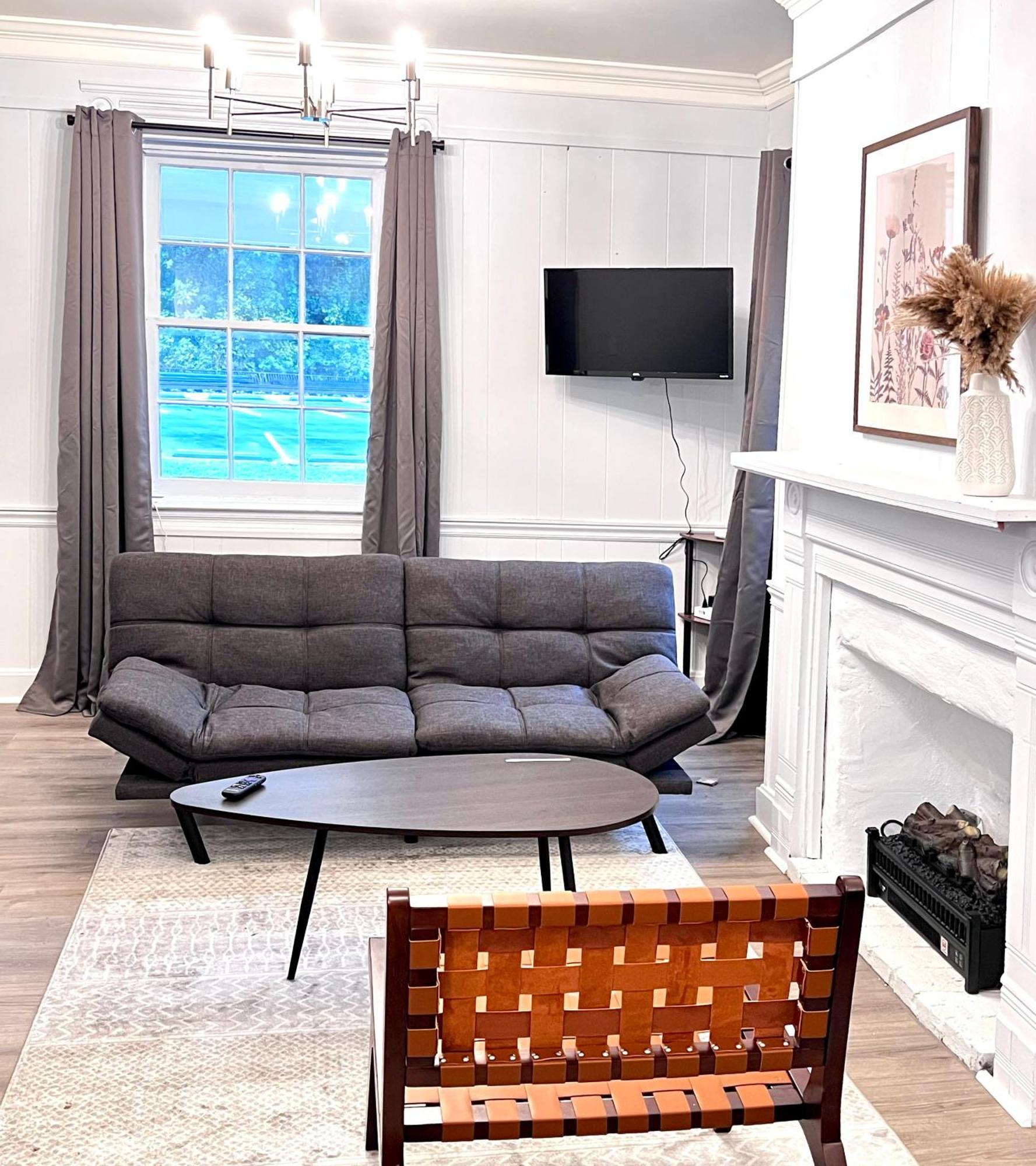 1799 Inn Harpers Ferry Room photo